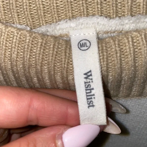 Color Block Sweater - Picture 3 of 4